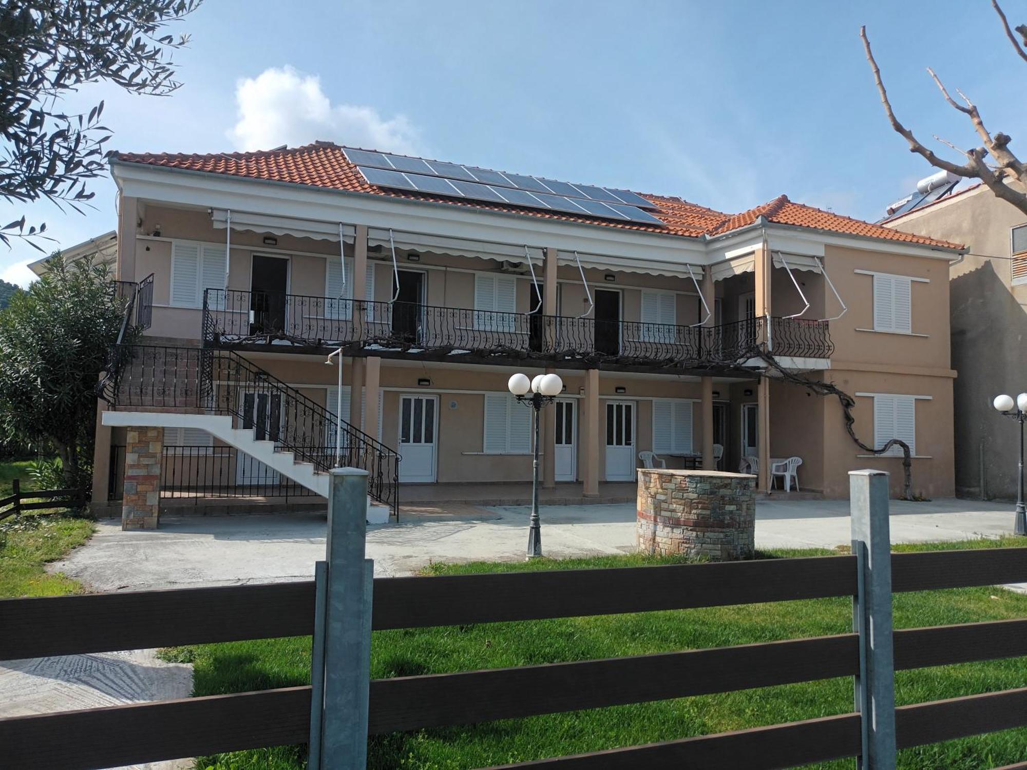 Velika Beach Rooms Exterior photo